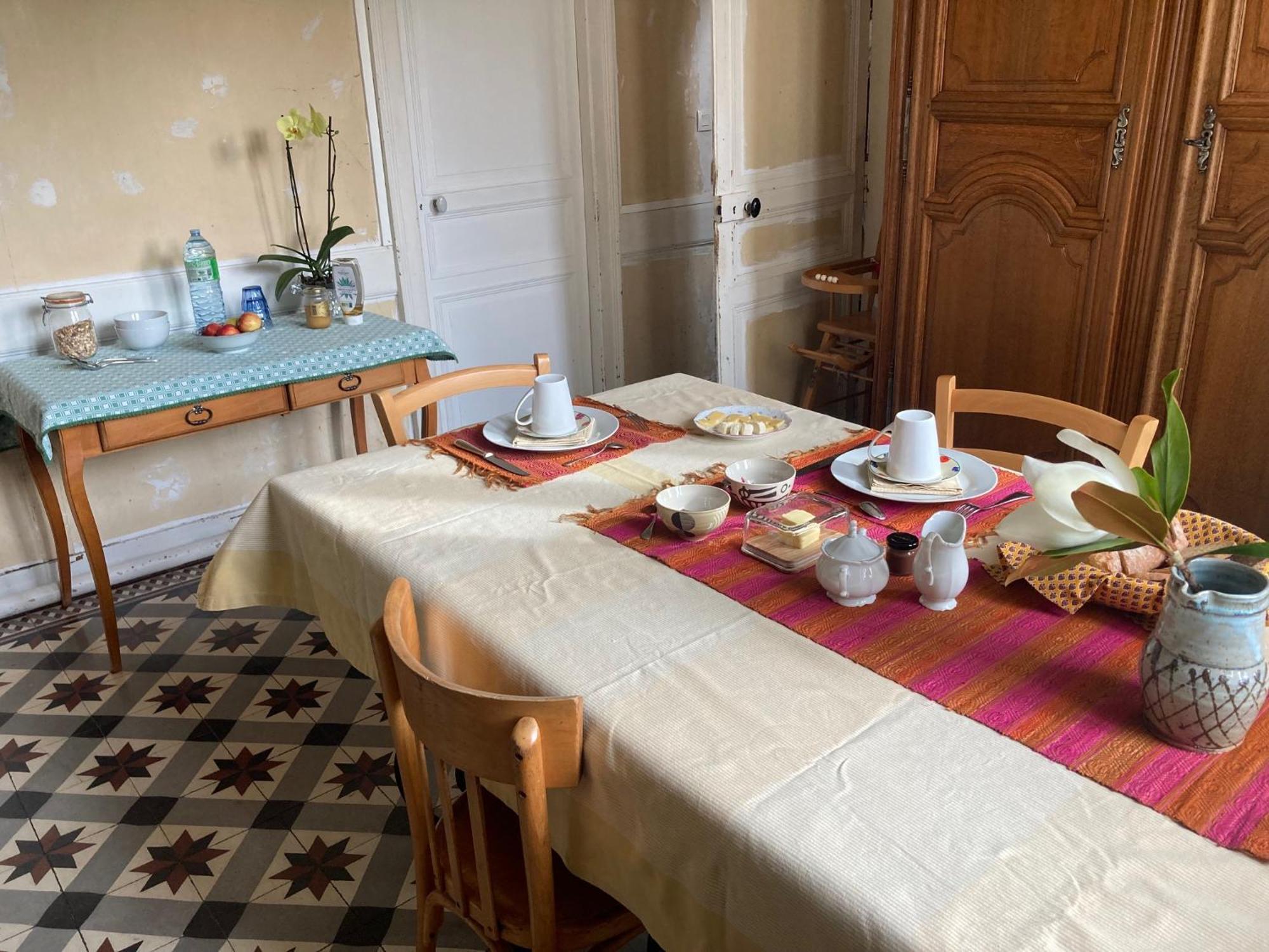Le Poulailler Bed & Breakfast Loue Bagian luar foto