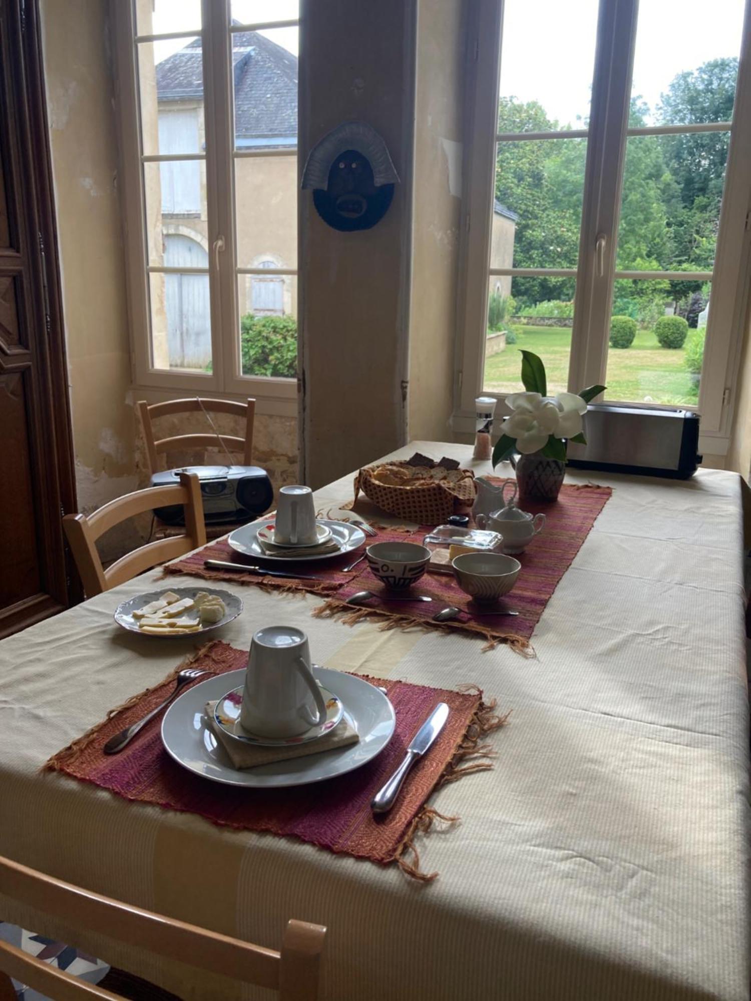 Le Poulailler Bed & Breakfast Loue Bagian luar foto