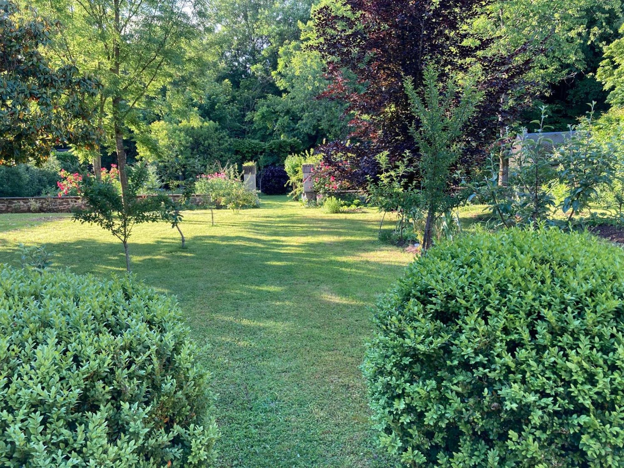Le Poulailler Bed & Breakfast Loue Bagian luar foto